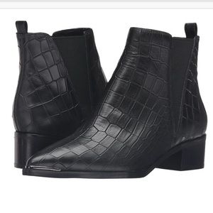 Marc Fisher Yale Black Chelsea Bootie Croc Size 11